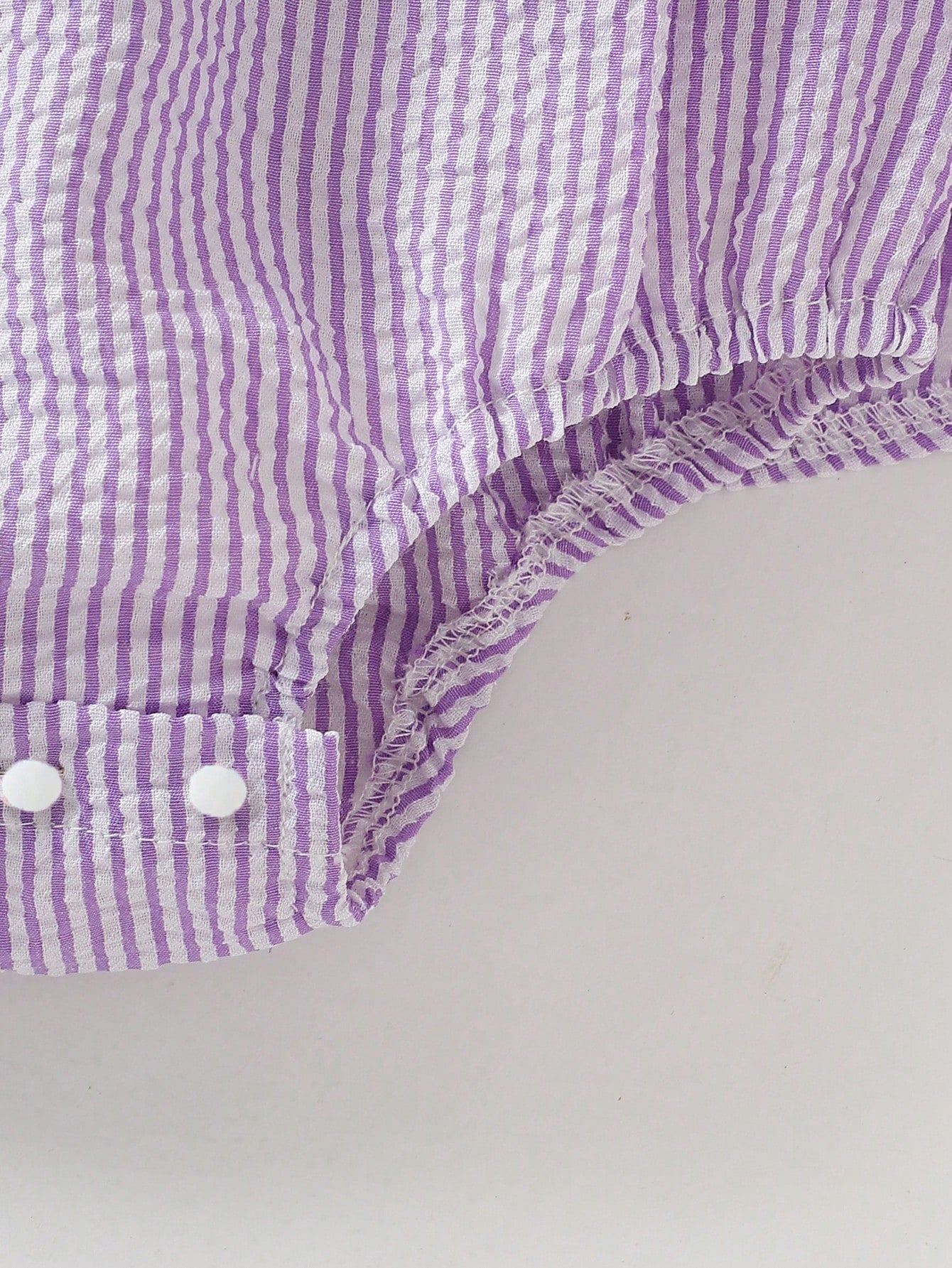 SHEIN Souflis Souflis Baby Girls' Summer Casual Cute Car & Butterfly Knot Strap Striped Romper, Korean Style