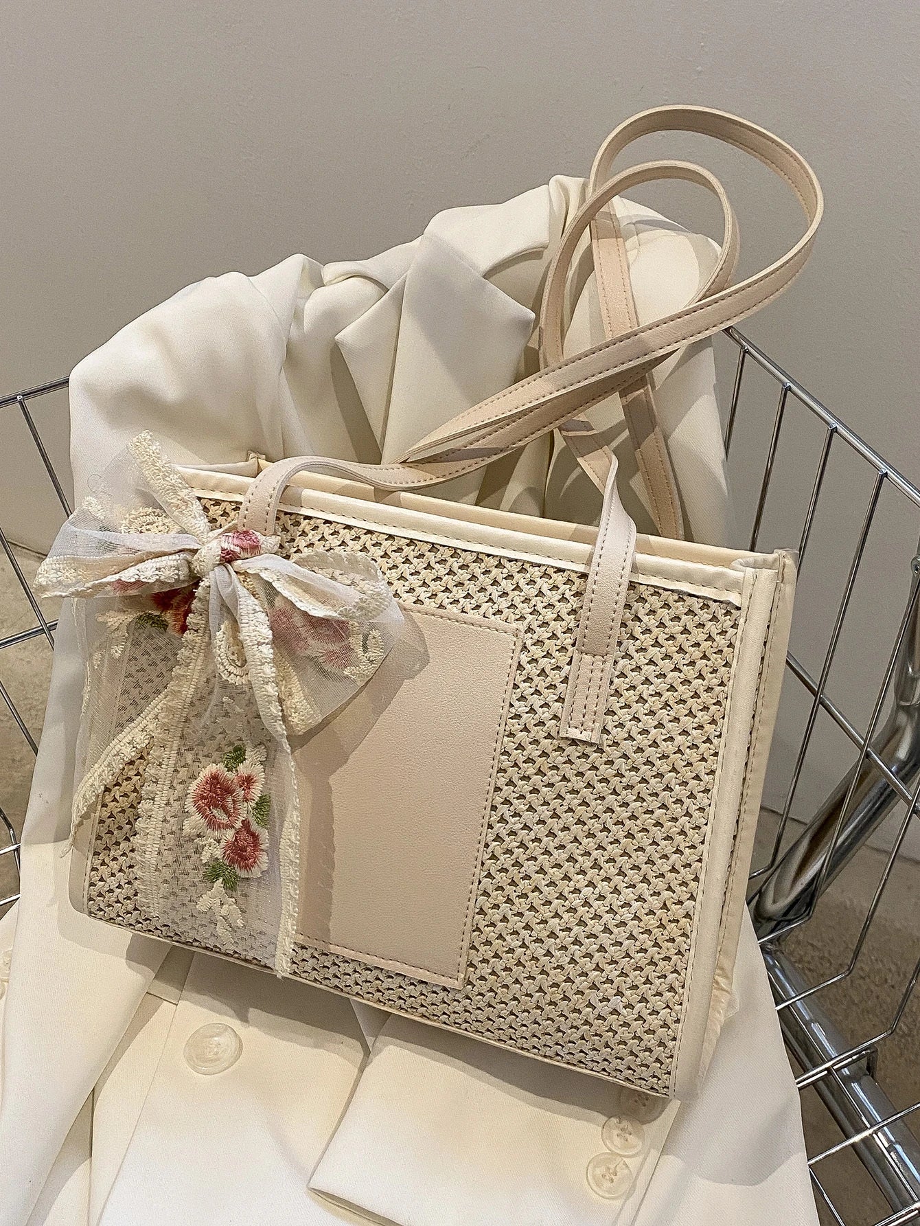  | Trendy Lightweight,Casual Bow Decor Straw Bag For Teen Girls Women College Students Perfect For College | Bags | Shein | OneHub