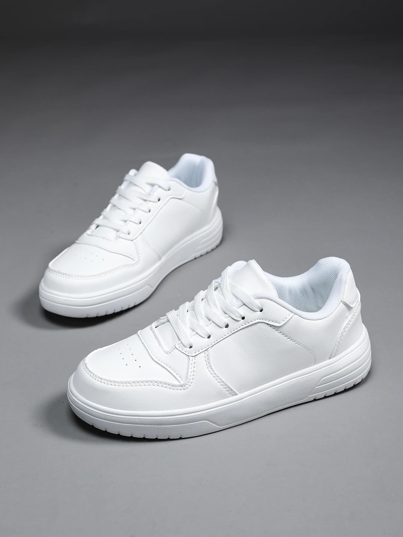 SHEIN Women Minimalist Lace-up Front Skate Shoes, Sporty Sneakers