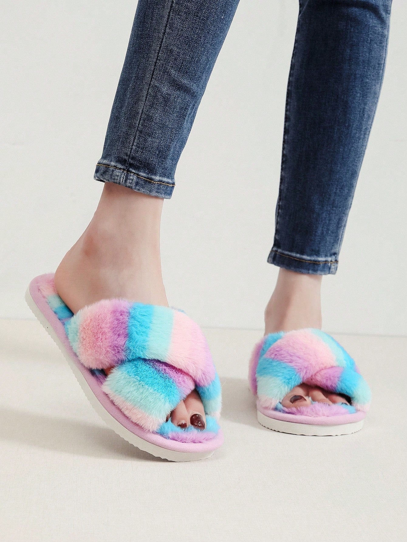  | SHEIN Women's Open Toe Lightweight Comfortable Floor Slipper | Slippers | Shein | OneHub