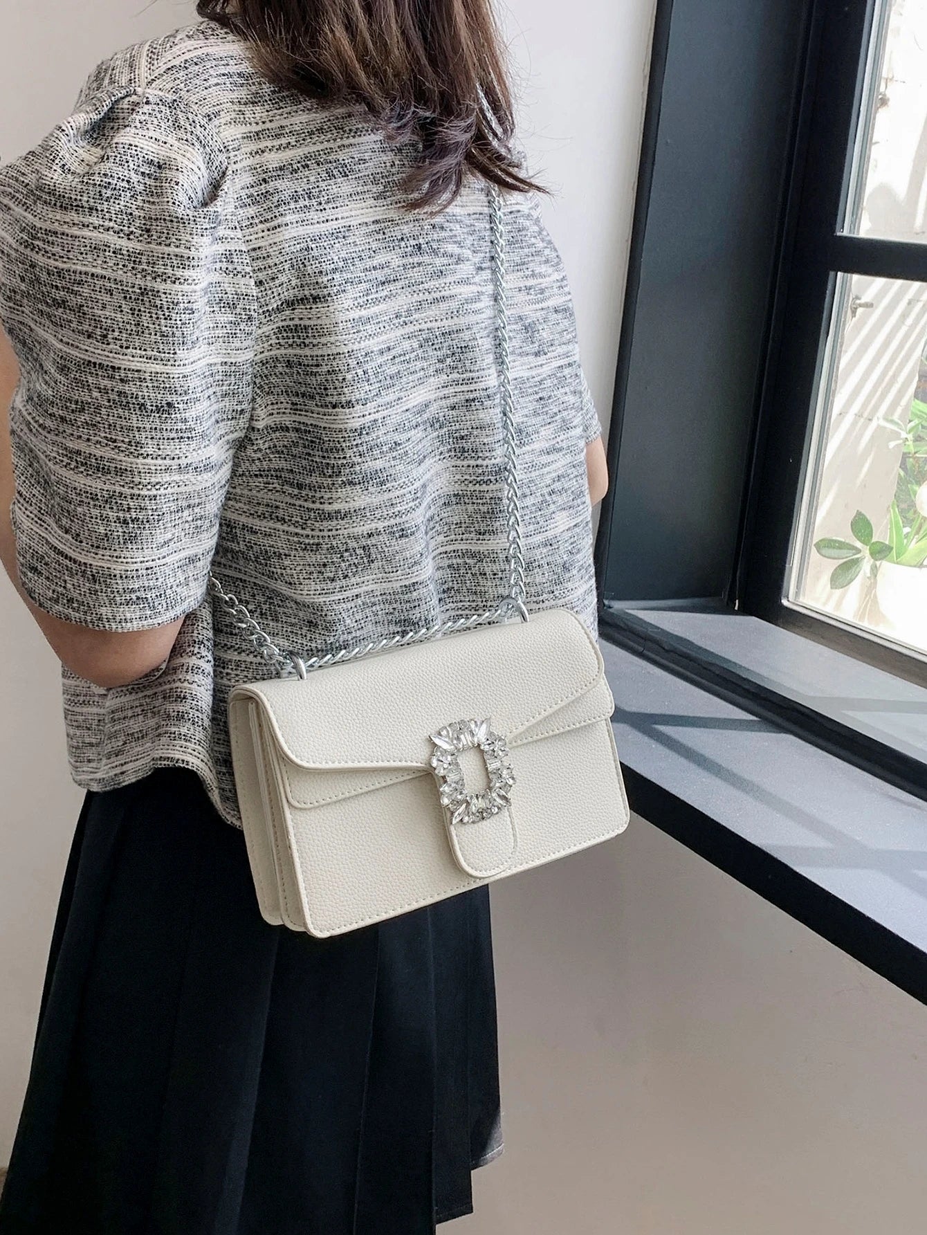 | SHEIN Women's One Shoulder Bag, White Small Square Bag With Rhinestone Lock Y2K Bowknot Crossbody Bag Trendy Chain Shoulder Bag Women Square Purse For Every Day, Perfect For Music Festival | Bags | Shein | OneHub