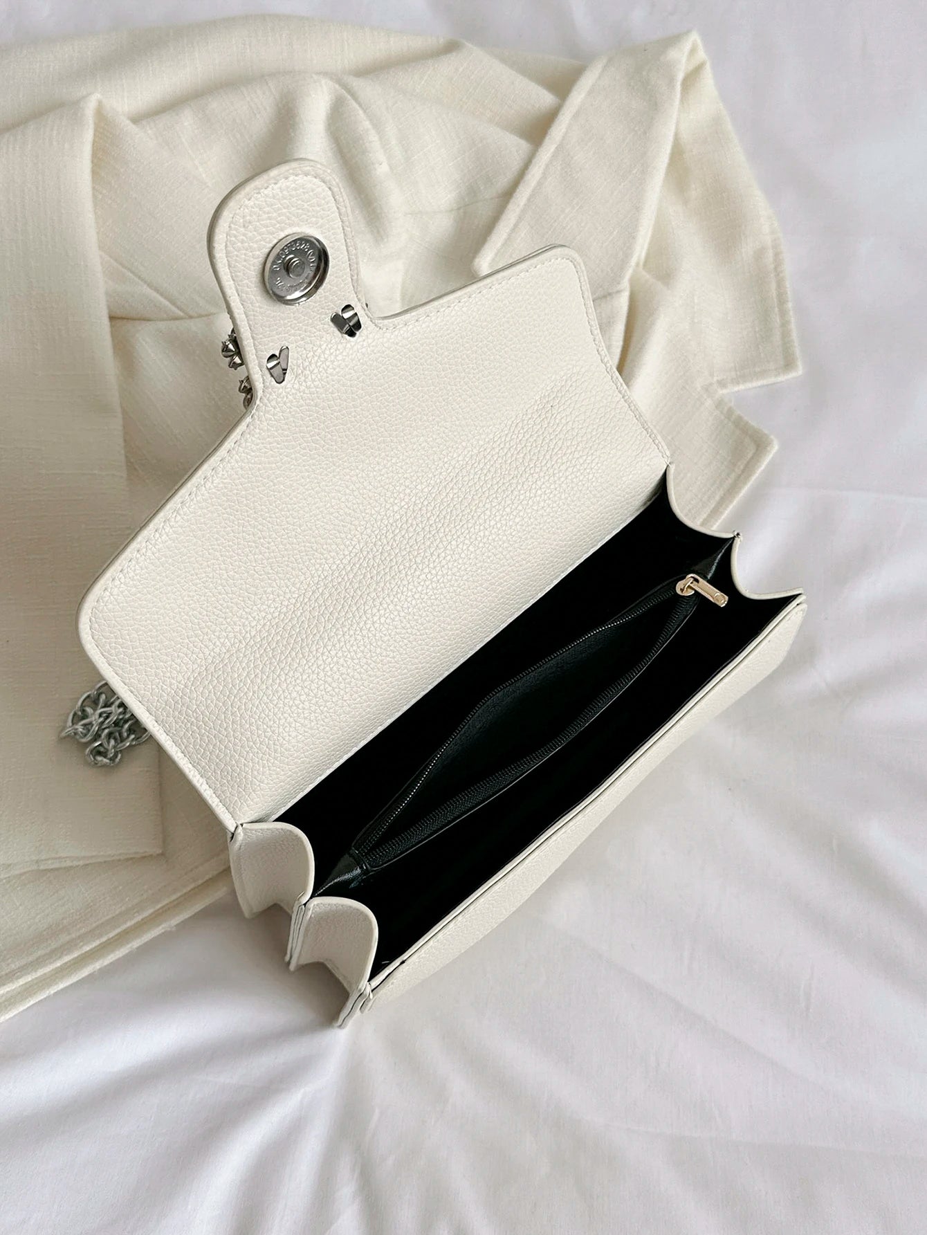  | SHEIN Women's One Shoulder Bag, White Small Square Bag With Rhinestone Lock Y2K Bowknot Crossbody Bag Trendy Chain Shoulder Bag Women Square Purse For Every Day, Perfect For Music Festival | Bags | Shein | OneHub